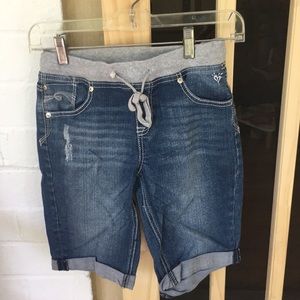 Justice Jean long shorts size 14